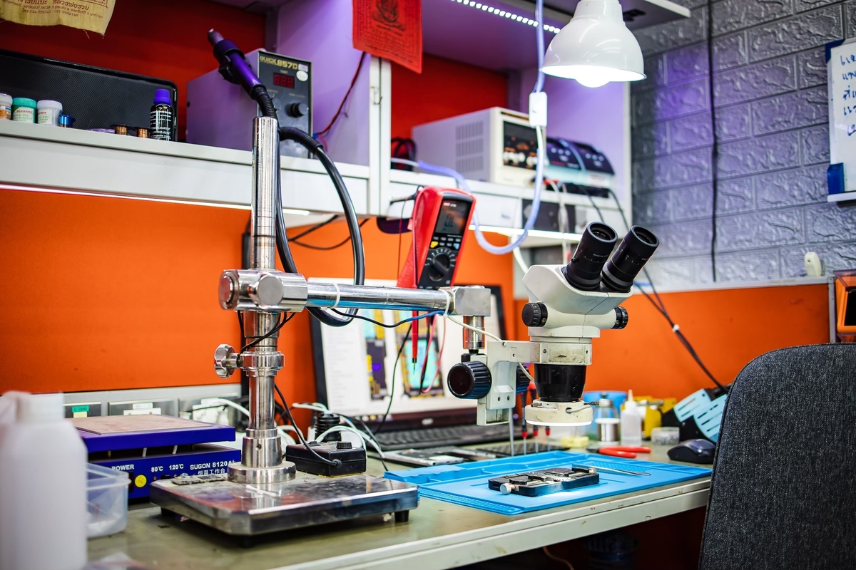 โต๊ะซ่อม